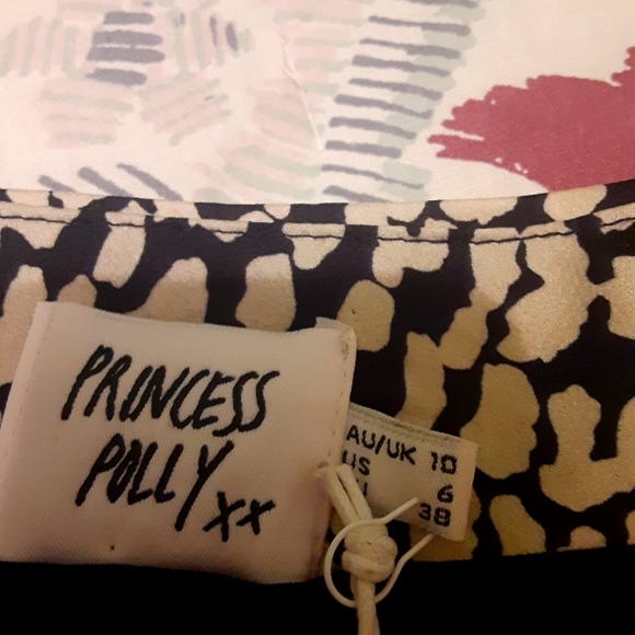 Princess polly mini skirt - Picture 2 of 3